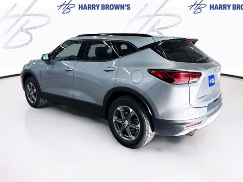 Used 2023 Chevrolet Blazer LT w/ Convenience Package AWD/4WD image 2