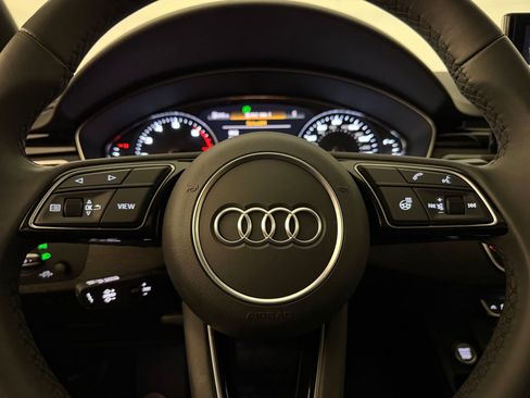 Used 2023 Audi A4 2.0T Premium w/ Convenience Package image 18