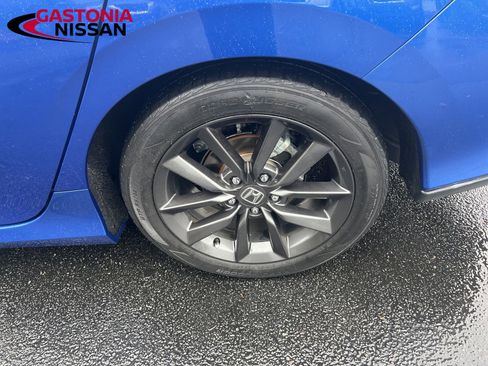 Used 2020 Honda Civic EX image 11