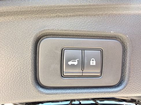 Certified 2025 Nissan Pathfinder SV w/ Cargo Package image 24