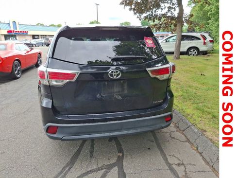 Used 2015 Toyota Highlander LE AWD/4WD image 7