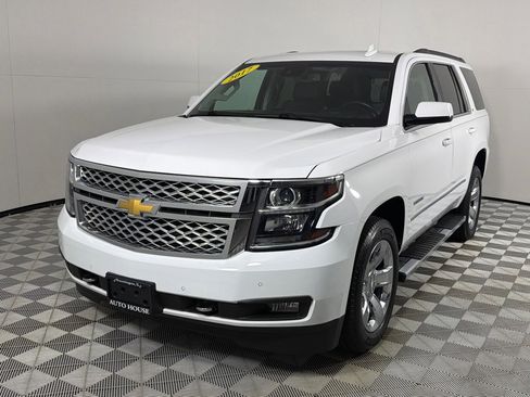Used 2017 Chevrolet Tahoe LT w/ LT Signature Package AWD/4WD image 10