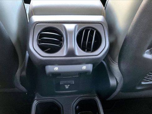 New 2026 Jeep Gladiator Mojave image 16