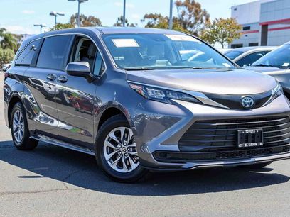 Certified 2024 Toyota Sienna LE