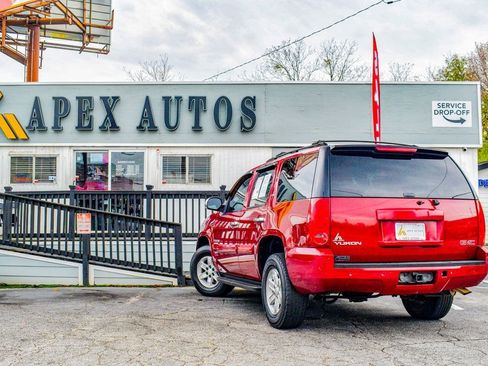 Used 2007 GMC Yukon SLT w/ SLT Preferred Equipment Group image 38