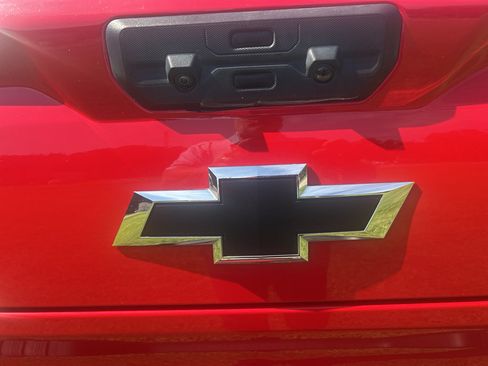 Used 2025 Chevrolet Silverado 1500 ZR2 w/ ZR2 Bison Edition AWD/4WD image 5