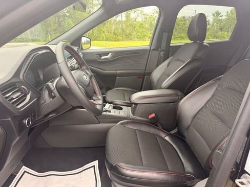 Used 2026 Ford Escape ST-Line FWD image 5
