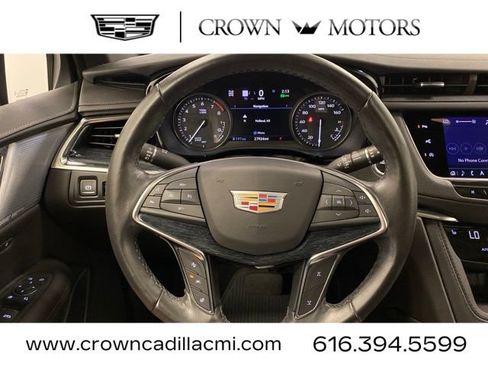 Certified 2023 Cadillac XT5 Premium Luxury w/ Technology Package AWD/4WD image 16