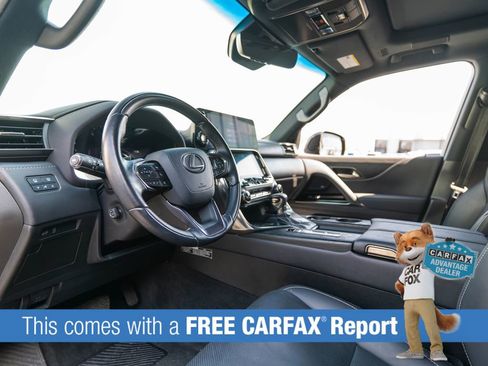 Used 2023 Lexus LX 600 4WD w/ Appearance Package image 3
