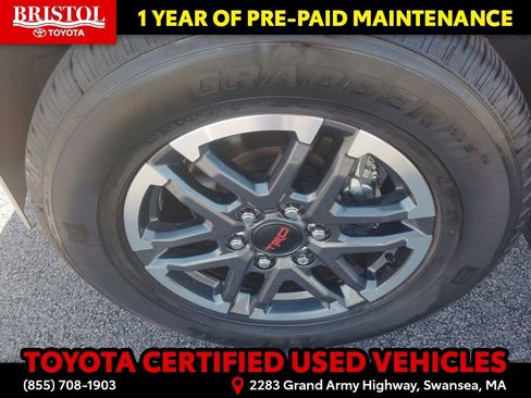 Certified 2024 Toyota Tacoma TRD Sport w/ TRD Sport Upgrade Package AWD/4WD image 12