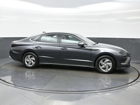 Certified 2026 Hyundai Sonata SE FWD image 7