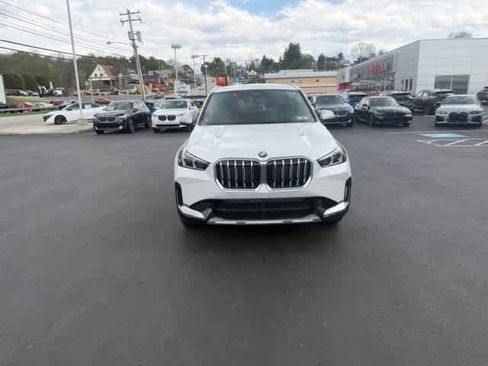 Certified 2023 BMW X1 xDrive28i w/ Convenience Package AWD/4WD image 2