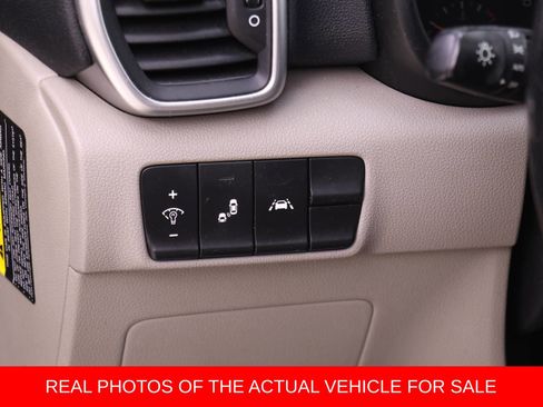 Used 2020 Kia Sportage S AWD/4WD image 16