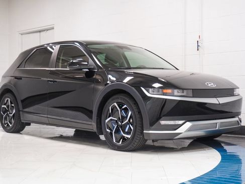 Used 2023 Hyundai Ioniq 5 SE RWD image 5