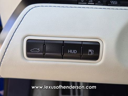 Certified 2024 Lexus LC 500 Convertible RWD image 25