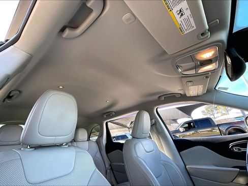 Used 2020 Jeep Cherokee Limited w/ Advanced Safety Group image 14