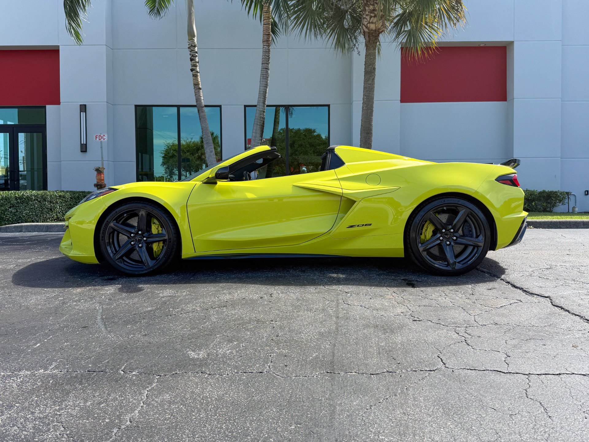 Used 2024 Chevrolet Corvette Z06 w/ Battery Protection Package RWD image 8