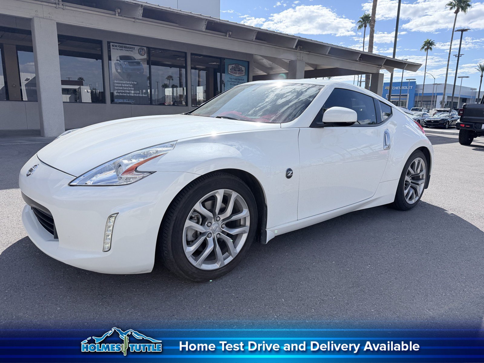 Used 2014 Nissan 370Z Coupe RWD image 1