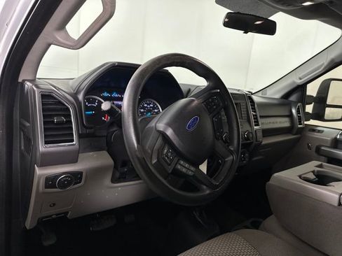 Used 2017 Ford F250 XLT image 13