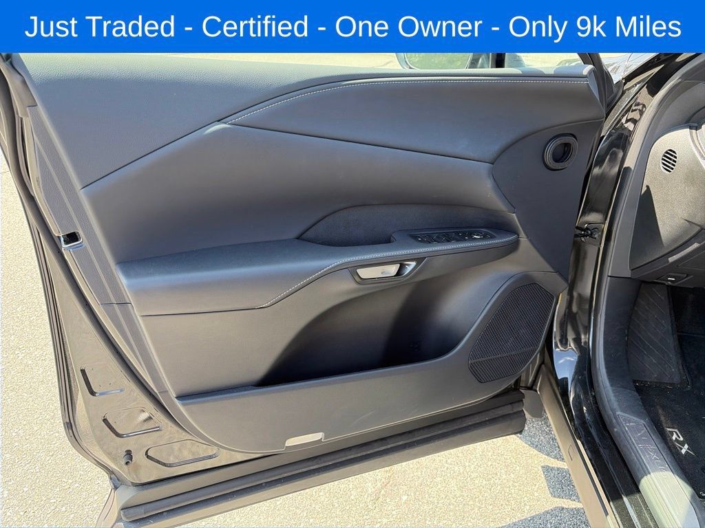 Used 2025 Lexus RX 350 FWD w/ Technology Package image 15