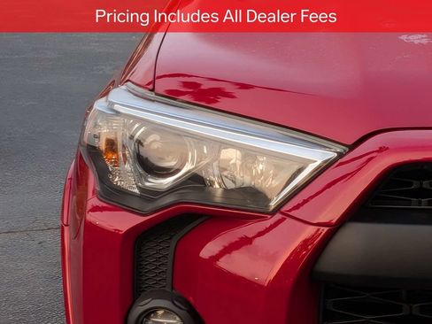 Certified 2022 Toyota 4Runner SR5 RWD image 11