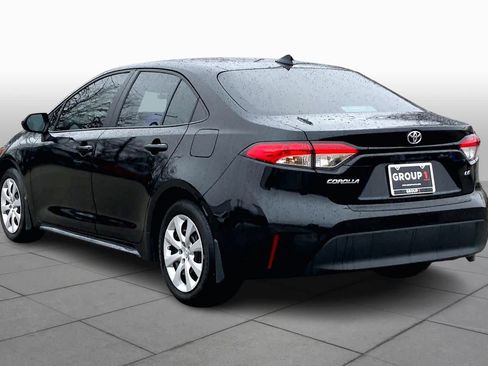 Used 2025 Toyota Corolla LE image 11