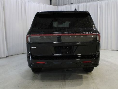 New 2026 Lincoln Navigator L Black Label AWD/4WD image 56