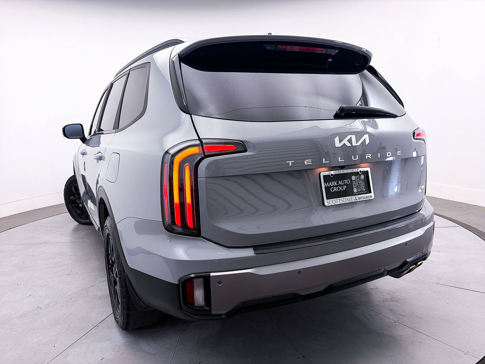 Used 2023 Kia Telluride SX Prestige X-Pro AWD/4WD image 10