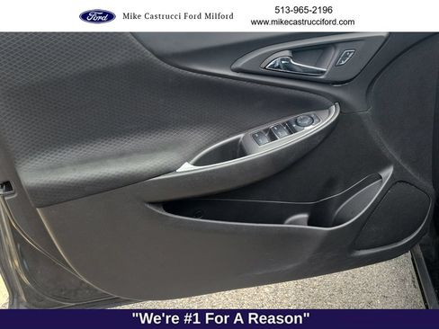 Used 2025 Chevrolet Malibu LT FWD image 24