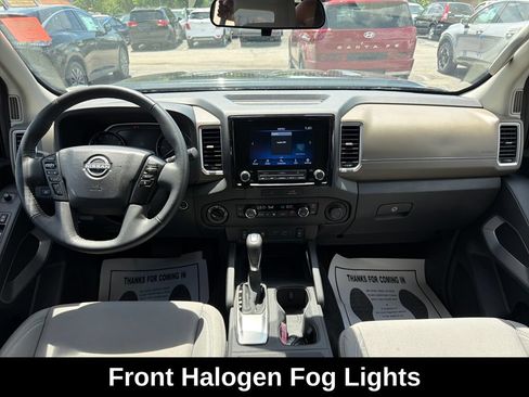 Used 2023 Nissan Frontier SV w/ SV Convenience Package AWD/4WD image 29
