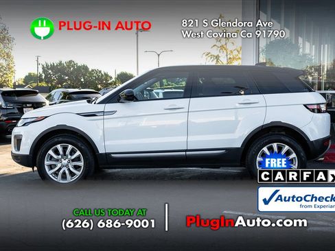 Used 2017 Land Rover Range Rover Evoque SE image 5