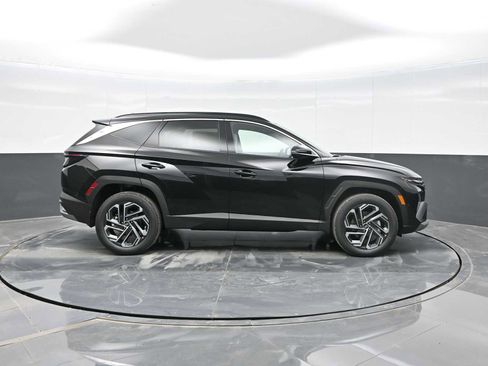 New 2026 Hyundai Tucson Limited image 9
