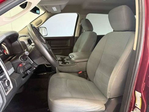 Used 2017 RAM 2500 Tradesman w/ Chrome Appearance Group RWD image 10