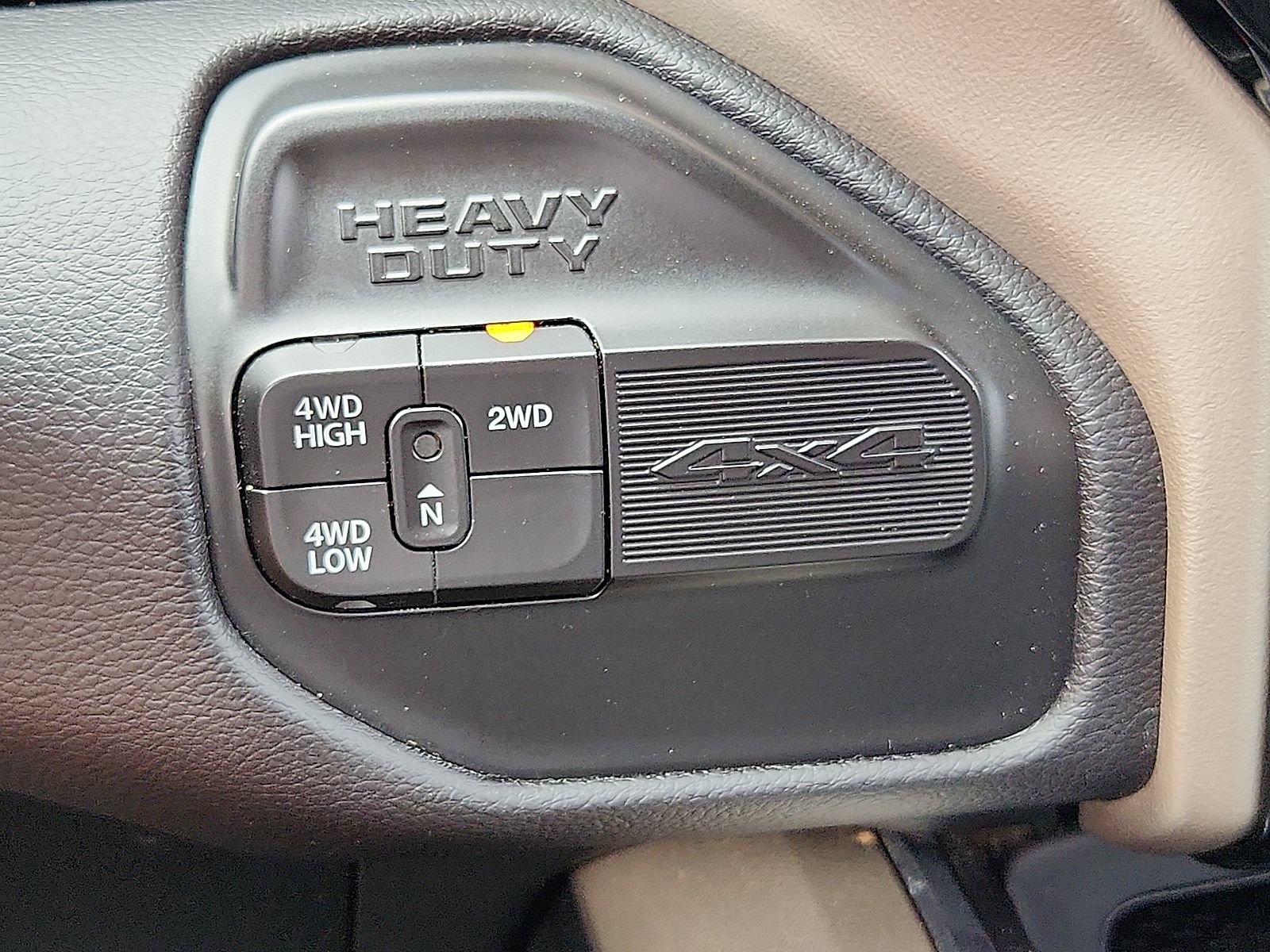 Used 2023 RAM 2500 Laramie AWD/4WD image 17