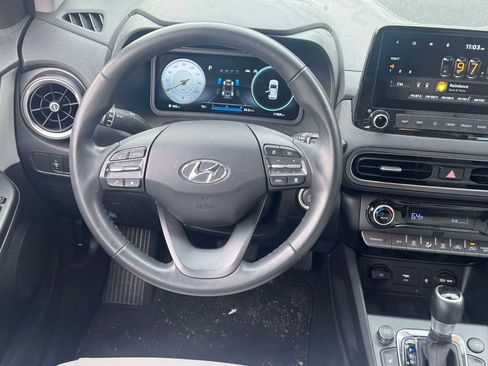 Certified 2022 Hyundai Kona Limited AWD/4WD image 14