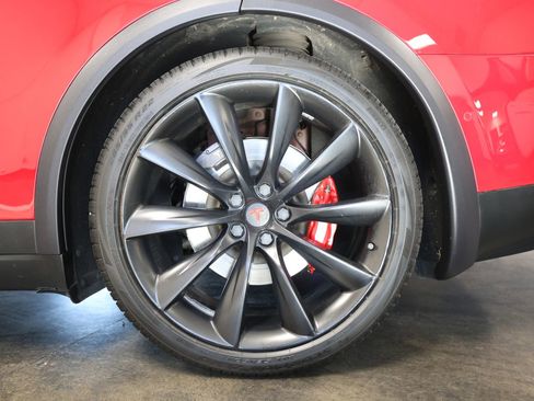 Used 2017 Tesla Model X P100D image 17