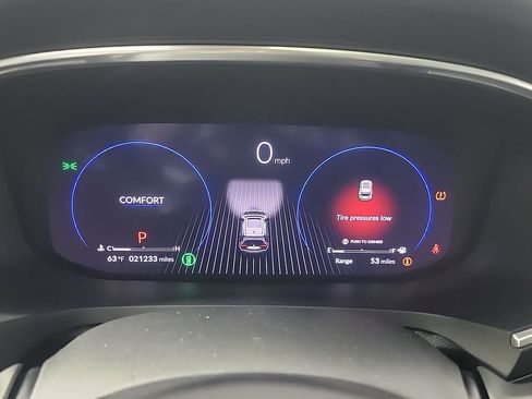 Used 2023 Acura MDX SH-AWD w/ Technology Package image 25