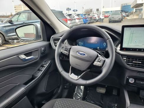 Used 2023 Ford Escape Active w/ Tech Pack #2 AWD/4WD image 8