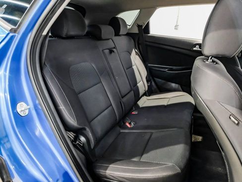 Used 2019 Hyundai Tucson SE image 39