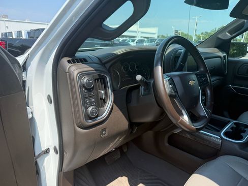 Used 2021 Chevrolet Silverado 1500 LTZ AWD/4WD image 10