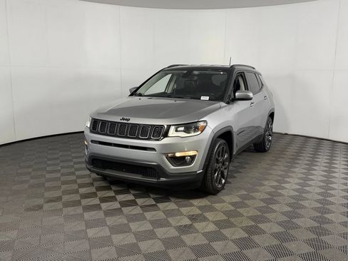 Used 2019 Jeep Compass High Altitude FWD image 3