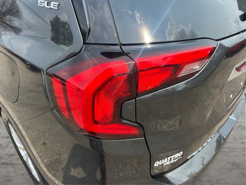 Used 2021 GMC Terrain SLE w/ Driver Convenience Package AWD/4WD image 21