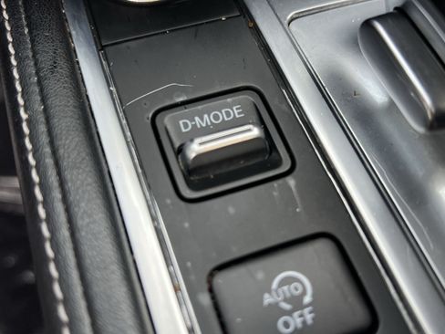 Used 2023 INFINITI QX60 Luxe w/ Cargo Package AWD/4WD image 40