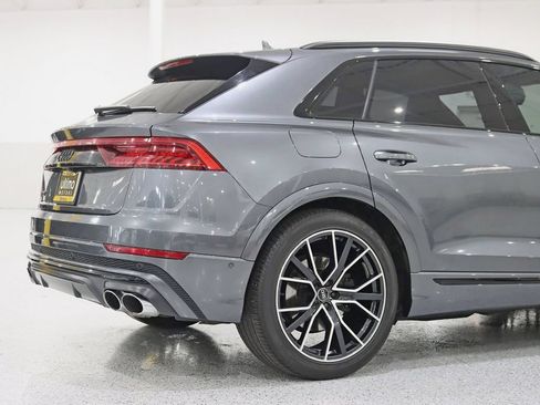 Used 2022 Audi SQ8 Prestige AWD/4WD image 10