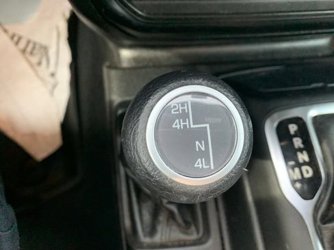 Used 2023 Jeep Wrangler Unlimited Sport AWD/4WD image 26