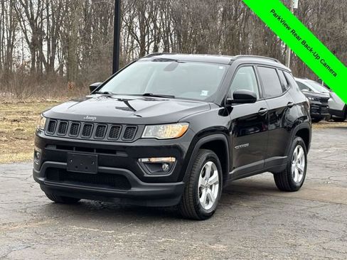 Used 2018 Jeep Compass Latitude w/ Cold Weather Group image 29