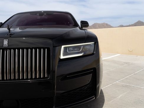 Used 2023 Rolls-Royce Ghost Black Badge w/ Black Badge Ghost Package AWD/4WD image 22