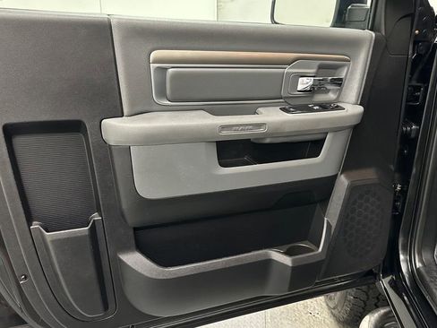 Used 2016 RAM 2500 SLT w/ Snow Chief Group image 13