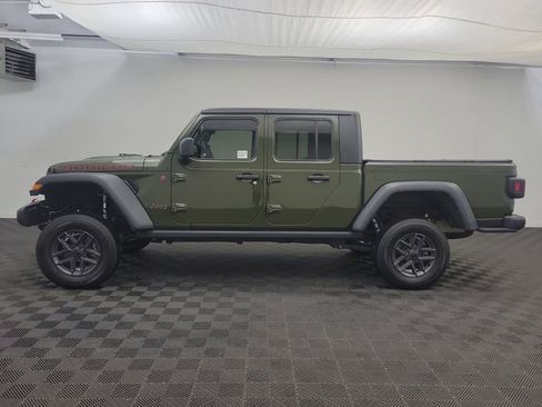 Used 2021 Jeep Gladiator Rubicon w/ Trailer Tow Package image 2