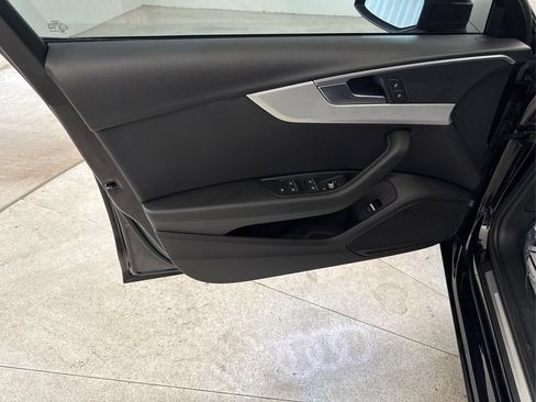 Used 2017 Audi A4 2.0T Premium FWD image 32